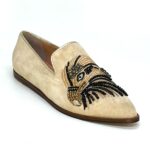Embroidered beige loafer