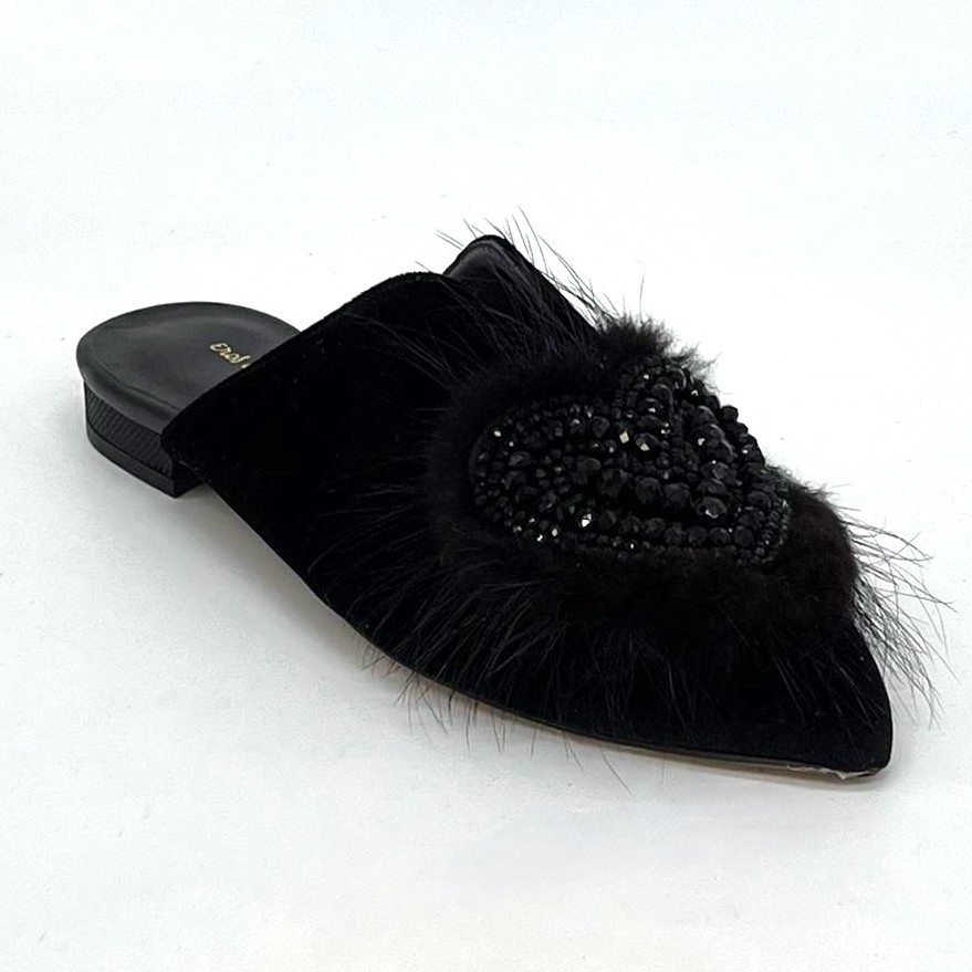 Black velvet mule Black velvet mule - Image 1