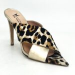 Pony leopard heel